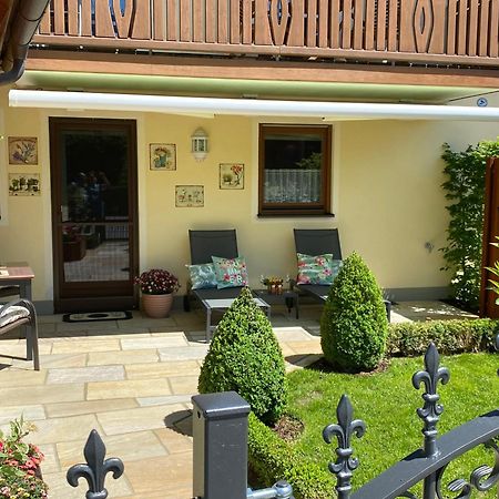 Alpenappartement Traumzeit - Pool / Eigene Terrasse / Garten Bernau am Chiemsee Exteriör bild